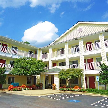 Hometowne Studios By Red Roof Winston-Salem - University Pkwy Ngoại thất bức ảnh